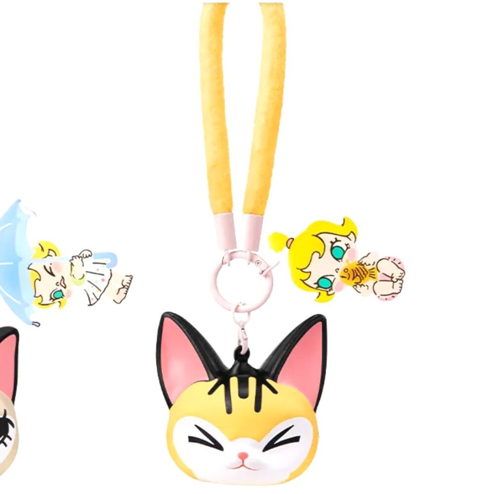 Baby Molly & Baby Tabby Pinch Pendant - Sneak a bite